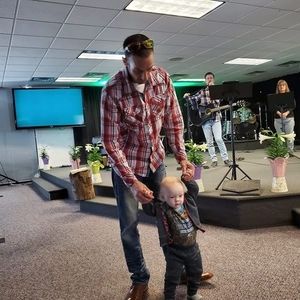 Meet your Posher, Robert